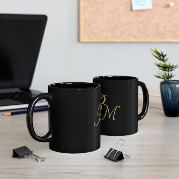 Elegant Custom Black Mug with Gold Initials - Perfect Gift for Coffee Lovers