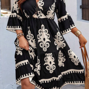 BMerciful's Black Geometric Printed Surplice Neck 3/4 Sleeve Plus Mini Dress
